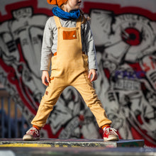 Lade das Bild in den Galerie-Viewer, Luuni Love