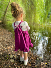 Lade das Bild in den Galerie-Viewer, Hazel