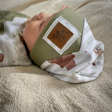 Lade das Bild in den Galerie-Viewer, Junus